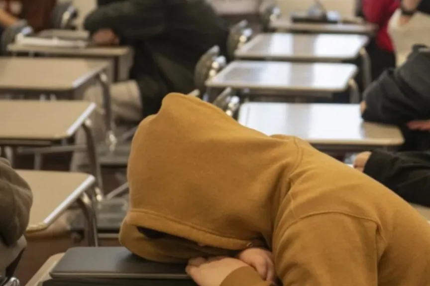 Erken Uyuyan Gençler Daha Başarılı